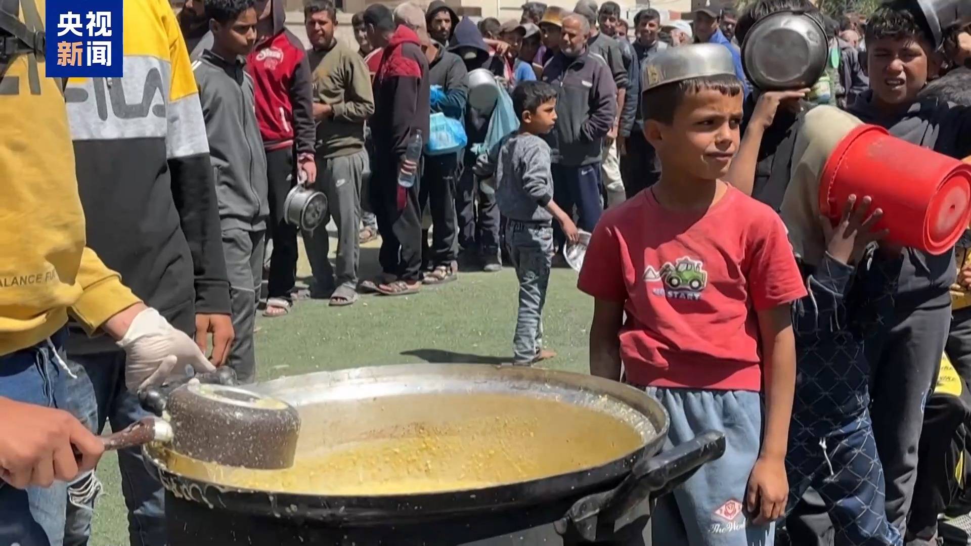 以軍襲擊致加沙重型機(jī)械損毀 廢墟清理停滯 人道危機(jī)加劇:重型機(jī)械