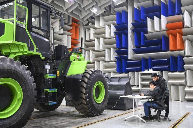 西部陸海新通道賦能機(jī)械設(shè)備產(chǎn)業(yè)高質(zhì)量發(fā)展:機(jī)械設(shè)備