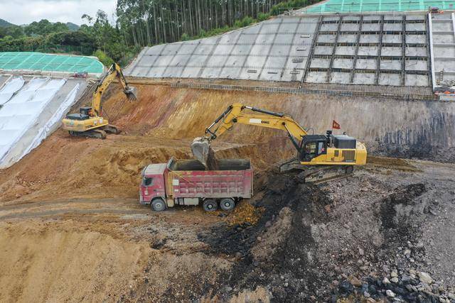 西部陸海新通道賦能機(jī)械設(shè)備產(chǎn)業(yè)高質(zhì)量發(fā)展:機(jī)械設(shè)備