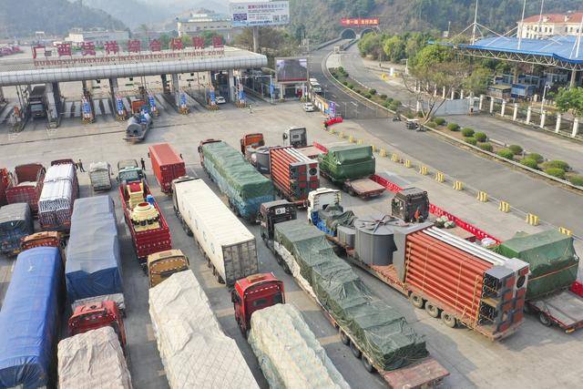 西部陸海新通道賦能機(jī)械設(shè)備產(chǎn)業(yè)高質(zhì)量發(fā)展:機(jī)械設(shè)備