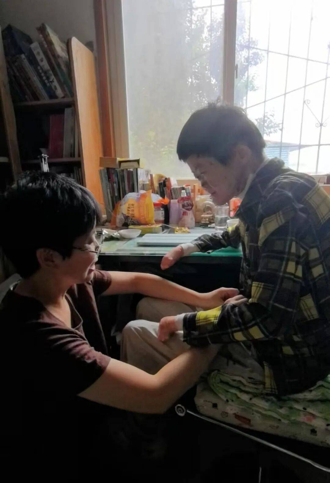 醫(yī)生斷言“活不過2歲”的鄭州罕見病女孩<strong></p>
<p>機(jī)械制造
</strong>，24歲“帶傷出征”，開啟西藏之行:機(jī)械制造
